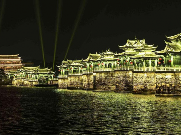 潮州市某縣人民政府會議室音響設備